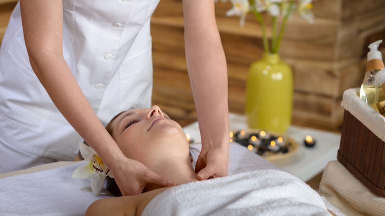 Lo scarico del collo © Annalisa Betti/Ingimage