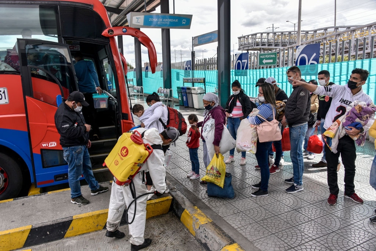 Refugees, Venezuela, bus, colombia