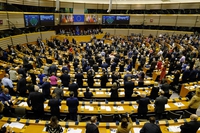 Dal Parlamento europeo nessuna obiezione, sì a gas e nucleare in tassonomia
