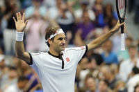 Clima, Federer si schiera con gli attivisti. E promette di parlare con Credit Suisse