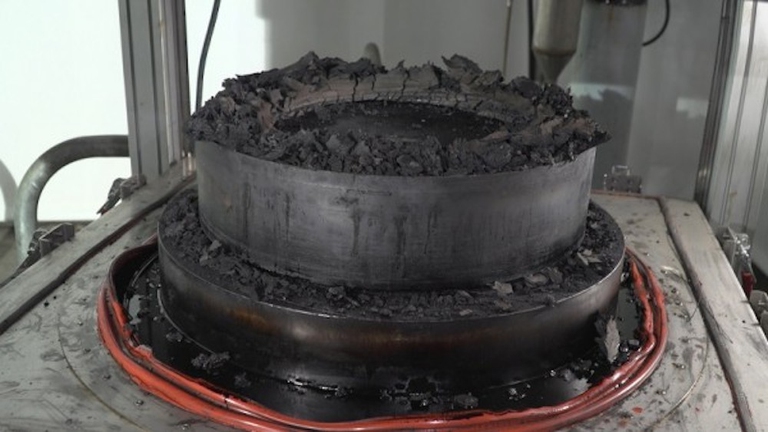 pneumatici fuori uso tyrebirth