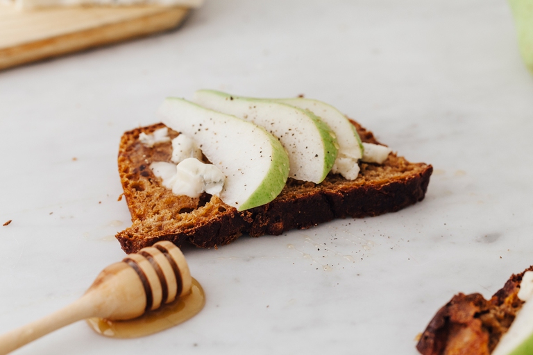 Bruschette pere e gorgonzola
