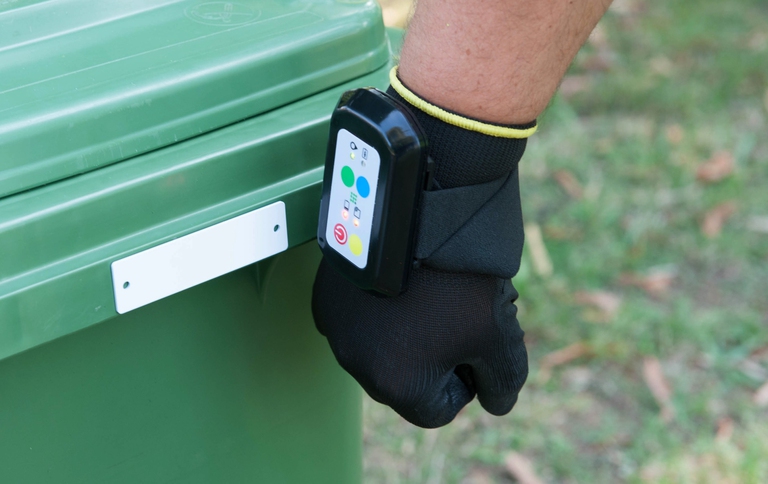 bracciale_tracking_bidone