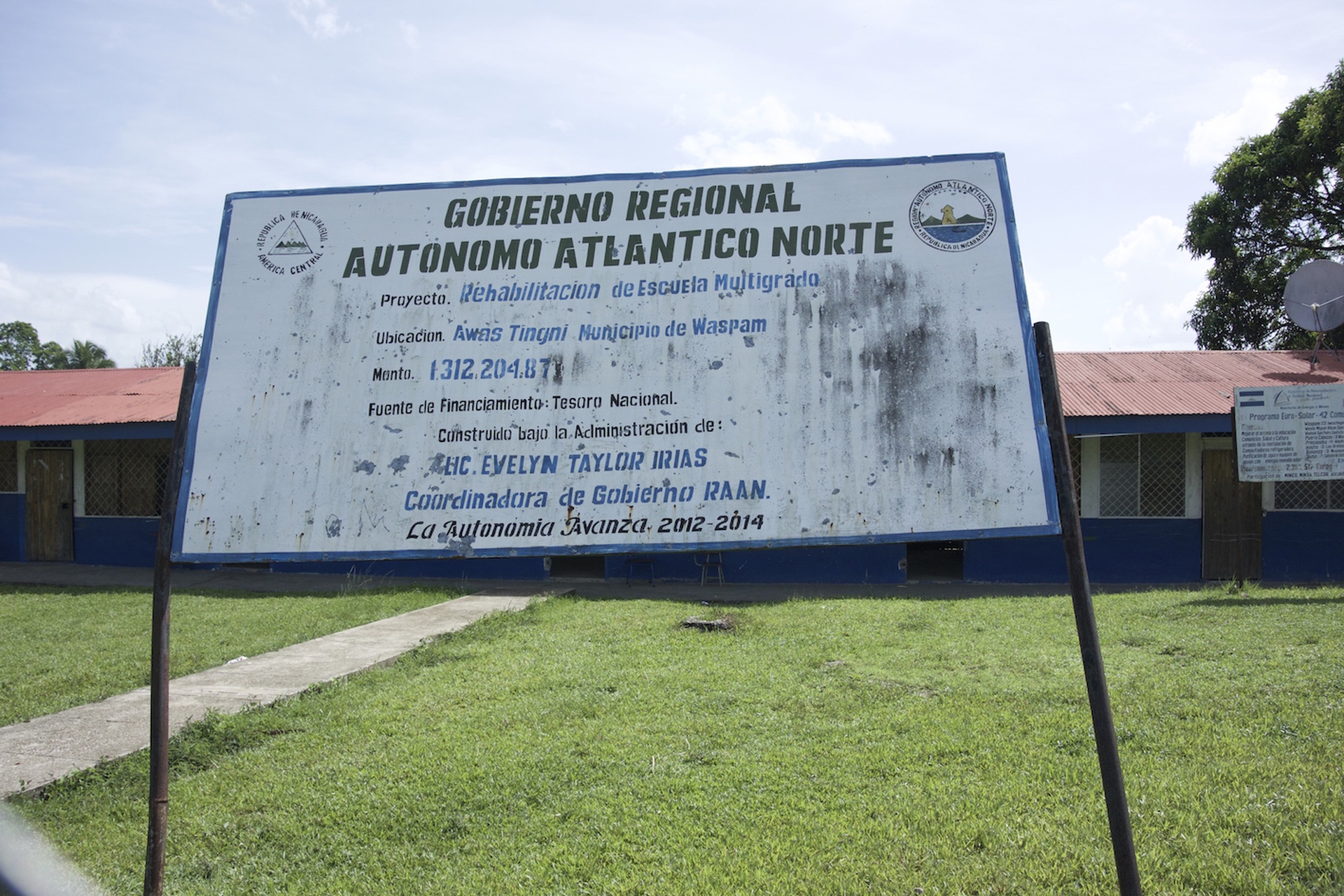 Gli indigeni di Awas Tingni