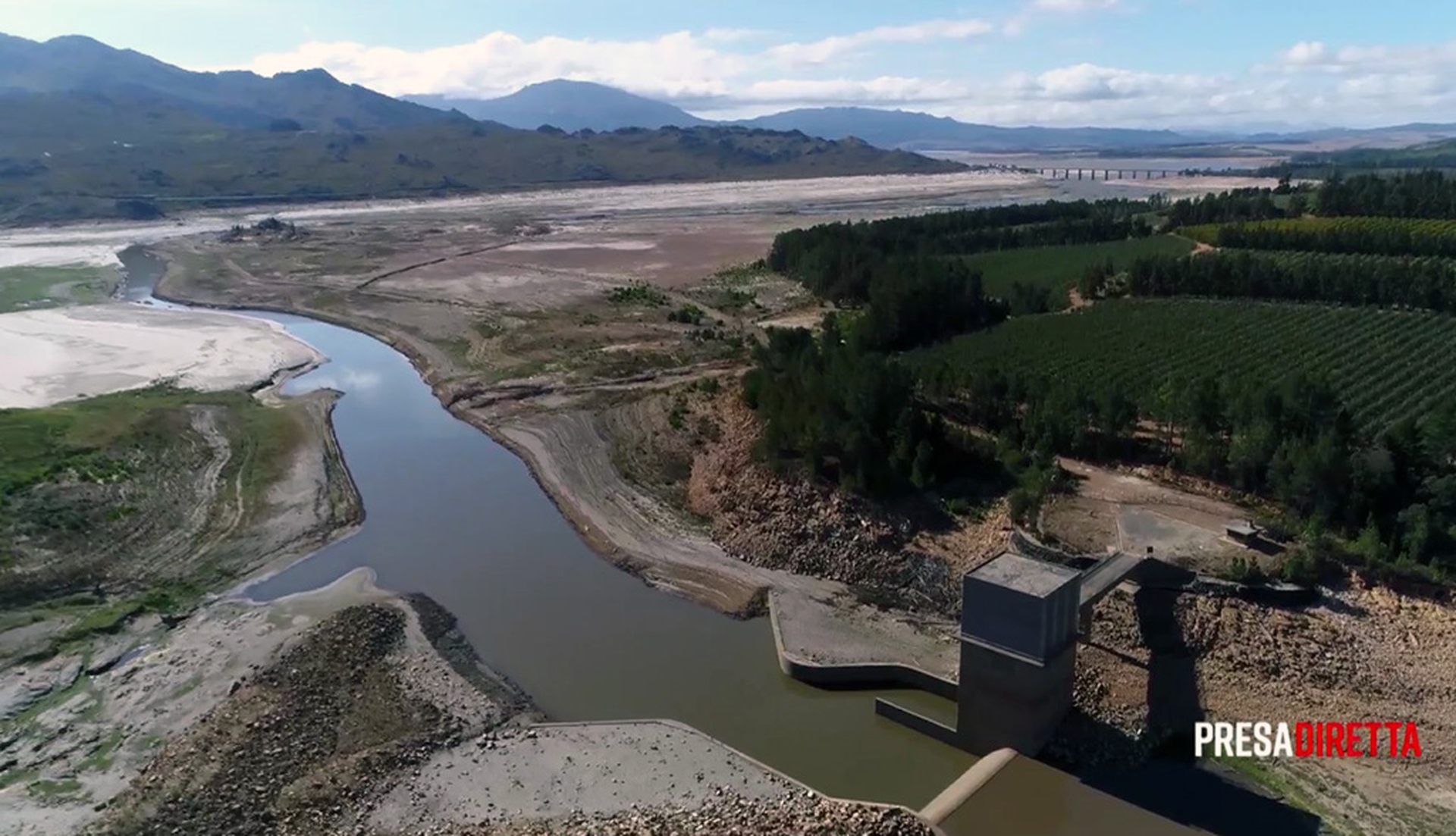 Acqua perduta, l'inchiesta di Presadiretta sulla gestione delle risorse idriche in Italia e nel mondo
