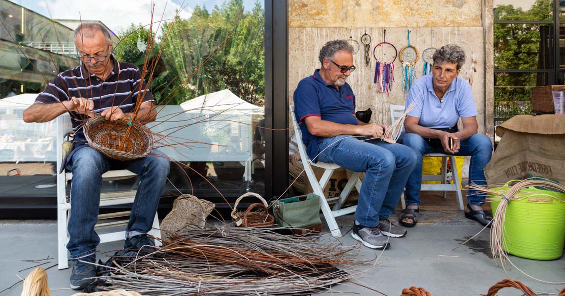 Artigiani al God is Green