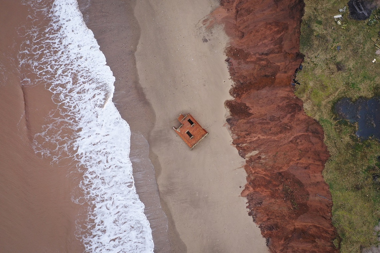 Tratto di costa dello Yorkshire soggetta ad erosione