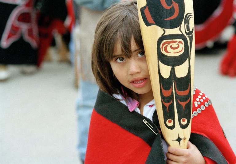 canada indigenous girl