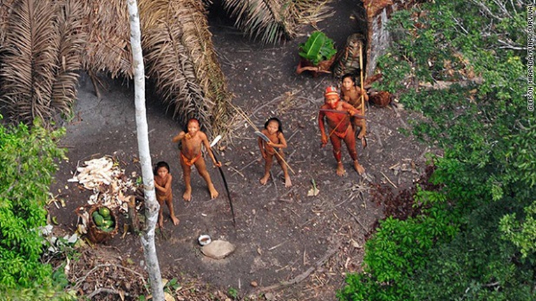 indigeni amazzonia