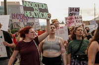 L’Arizona ha definito applicabile una legge dell’Ottocento che vieta l’aborto