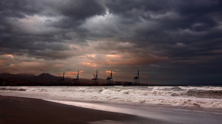 Trivelle viste dalla spiaggia