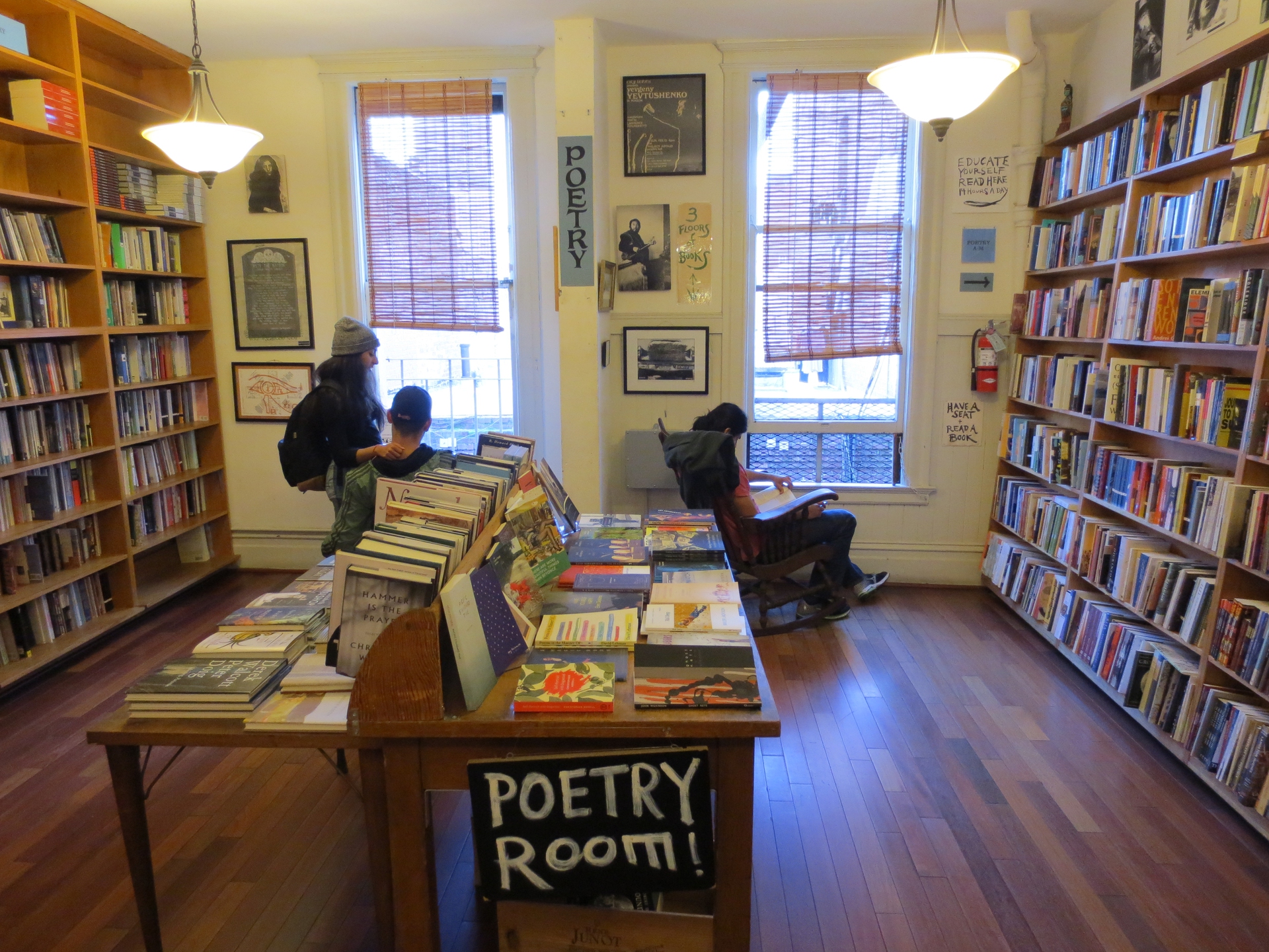 Le foto della libreria City lights a San Francisco