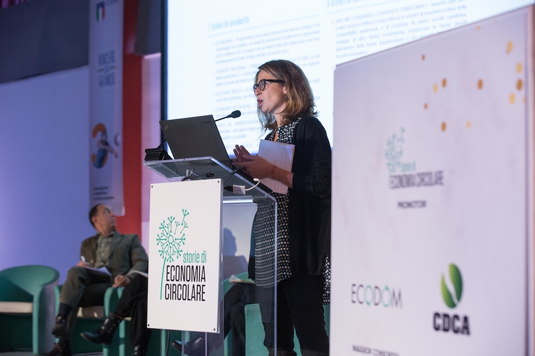 Un concorso per premiare chi racconta le storie di economia circolare