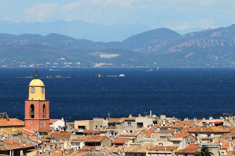petrolio Saint-Tropez Costa Azzurra Francia carburante