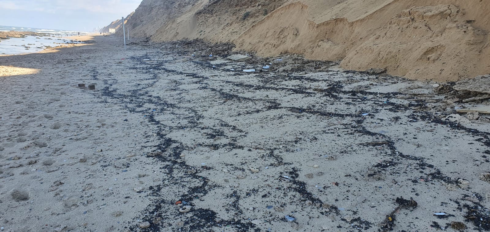 israele-catrame-spiaggia5