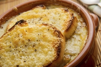 Ricetta della zuppa di cipolle alla francese