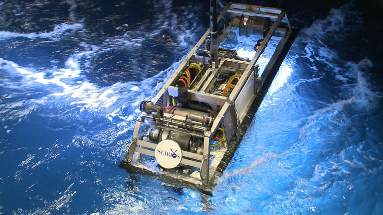 Remotely operated submersible for Hydrothermal vents