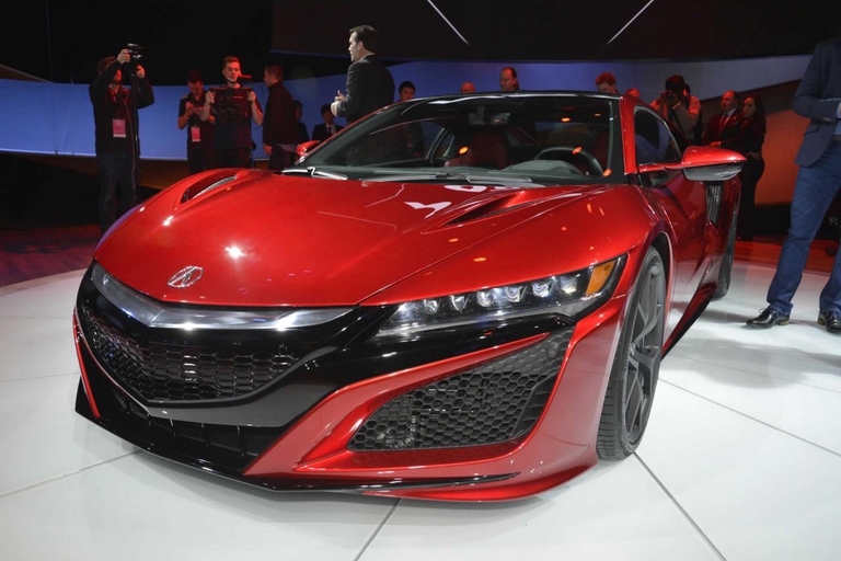 Acura-NSX-at-2015-NAIAS-5