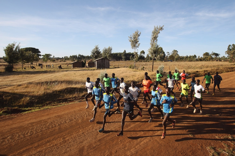 Kenyan marathon runners training