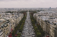 Parigi mette al bando le auto più vecchie e inquinanti
