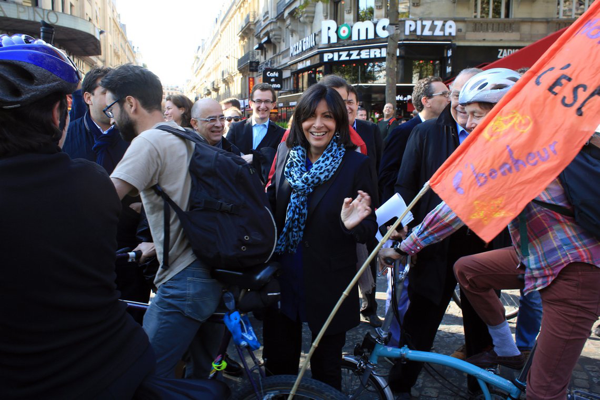Parigi Inquinamento sindaco Anne Hidalgo