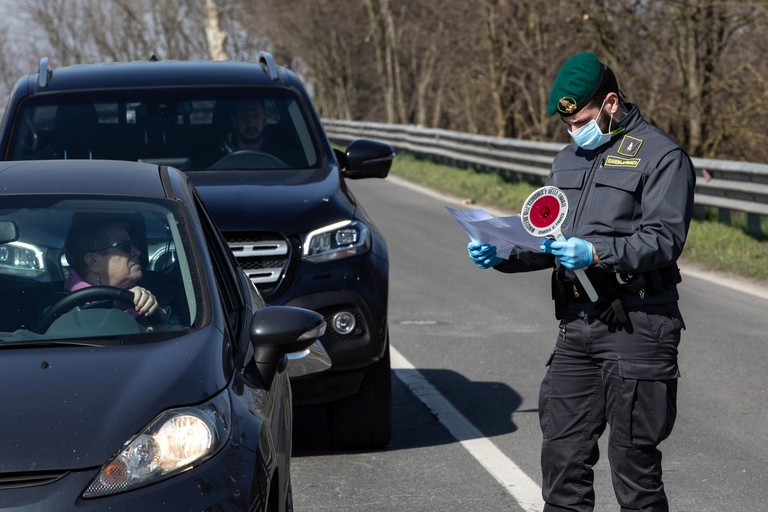 Police checks during coronavirus crisis