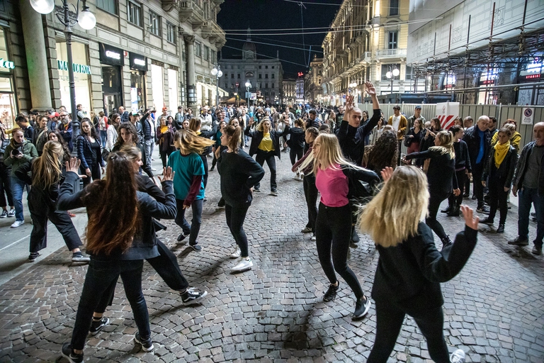 Milano Dancing City