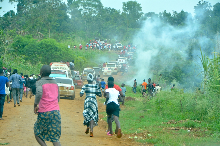Tear gas used against Bobi Wine supporters