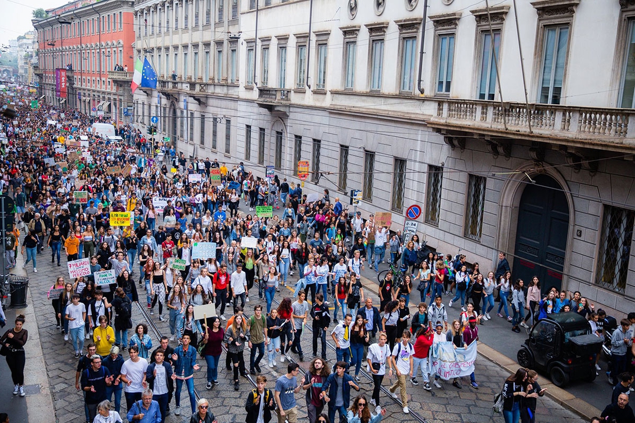 Com'è Andato Il Terzo Sciopero Globale Per Il Clima, Emozioni E Numeri ...