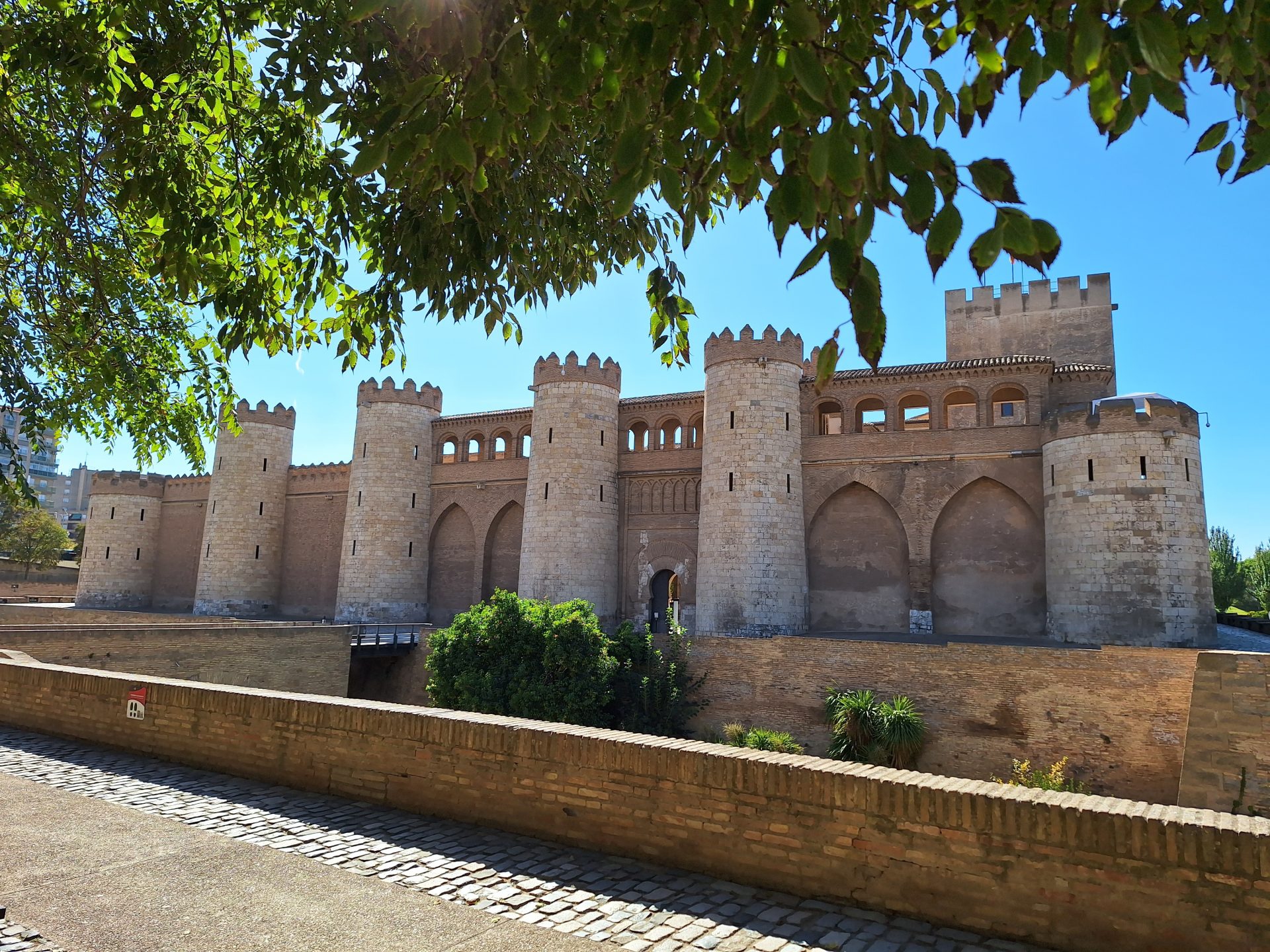 Il castello dell'Aljaferia