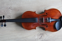 Due violini tra classica e rock in concerto per Vidas