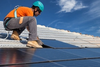 Tesla e Panasonic insieme per la produzione di pannelli solari