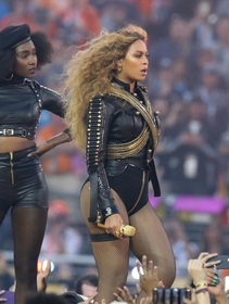 Activist Beyoncé brings race issues to the fore in the US