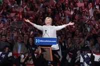 Obama lancia Hillary Clinton: “Mai nessuna come lei”