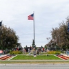 Un monumento nella città di Anchorage, in Alaska, dove le temperature sono particolarmente elevate in questi giorni