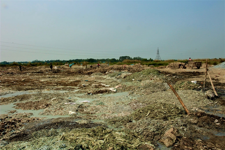 Bangladesh concerie inquinamento del fiume Buriganga violazione diritti dei lavoratori