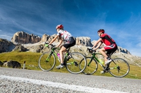 Dolomites bike day, una domenica per attraversare 3 passi di montagna in bicicletta