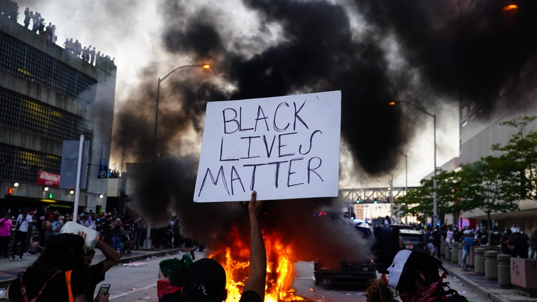 Proteste negli Usa contro la violenza della polizia