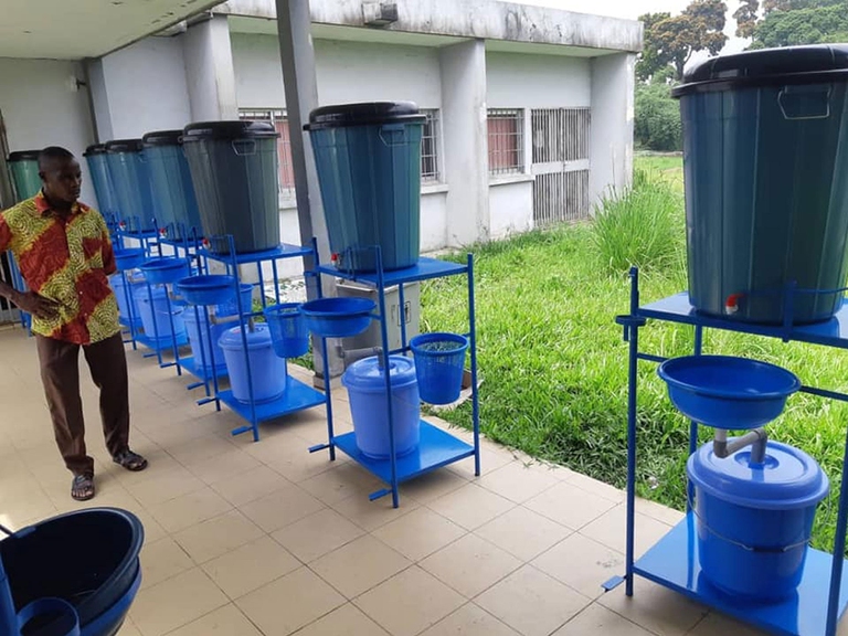 Covid-free toolkit: Veronica Bucket 