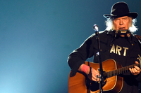 La campagna di Neil Young contro Monsanto non è finita
