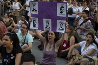 La Spagna vicina a una nuova legge sulle violenze: il sesso senza consenso è stupro