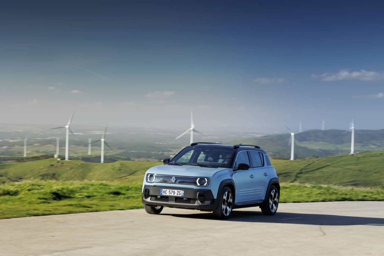 Renault 4, elettrica, test drive