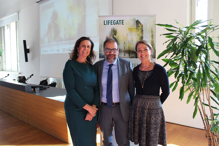 Simona Roveda insieme ad Anna Gastel e Marco Granelli