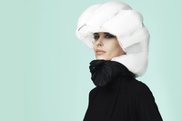 Hövding, l’airbag svedese per ciclisti più efficace del casco