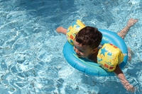 Creme solari per bambini, come scegliere quelle green