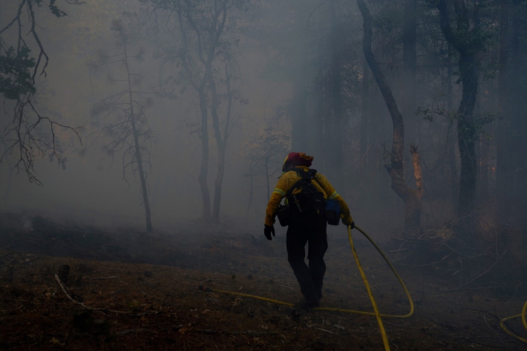 vigili-fuoco-incendi-california