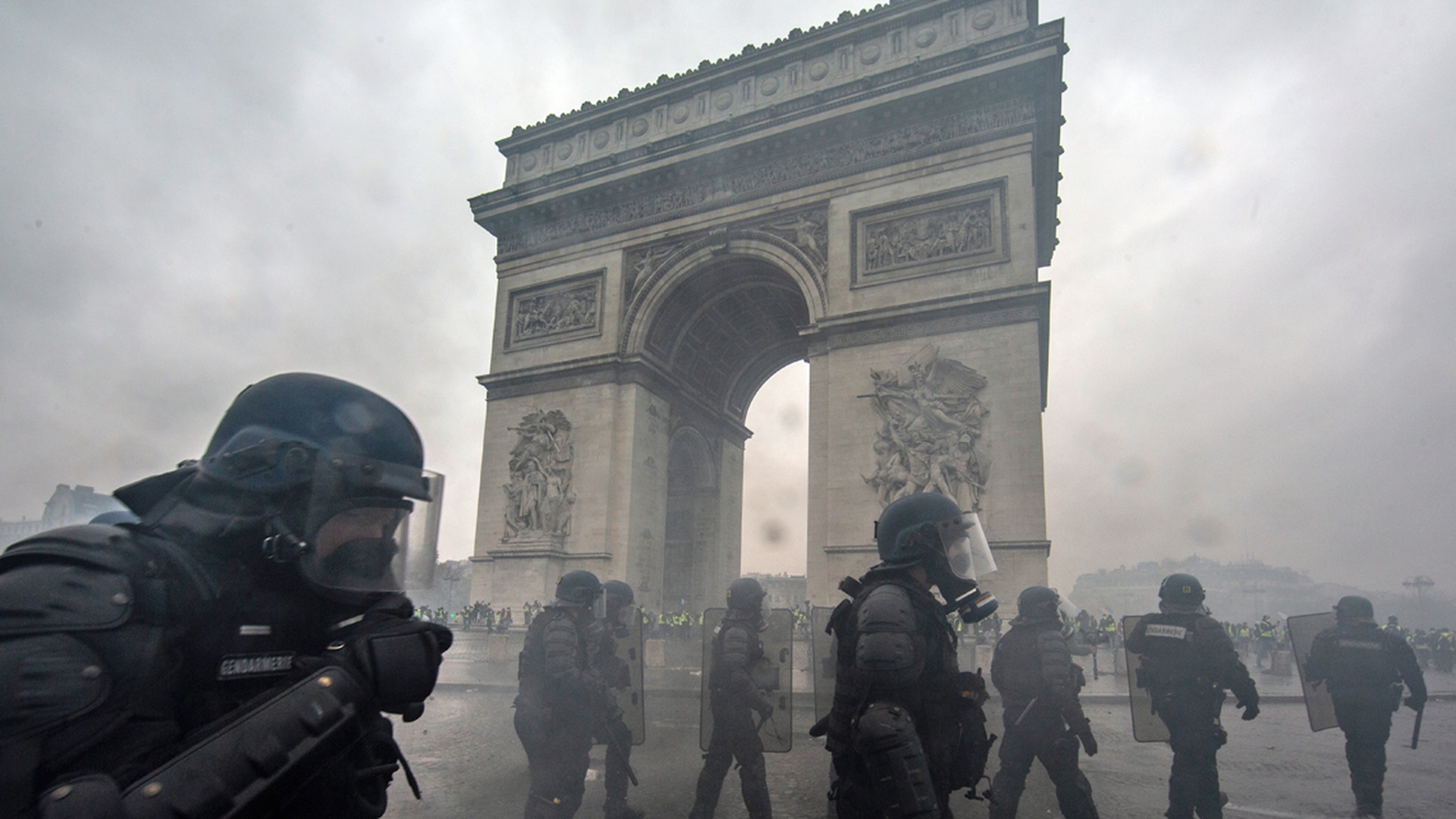 Gilet gialli a Parigi