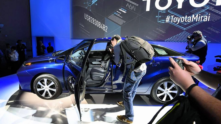 Toyota Mirai al CES di Las Vegas 2015
