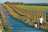 A cycling lane replaces the iron curtain that divided Europe