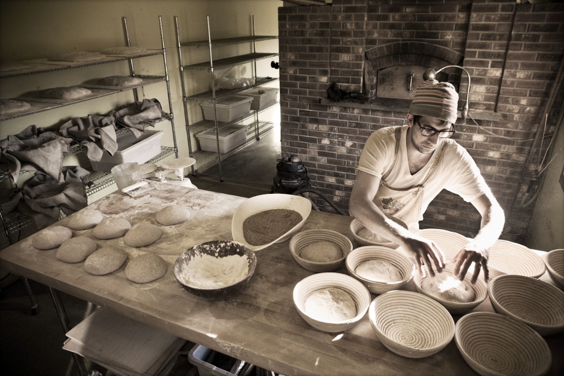 Artisan baker © Kevin R. Morris/Corbis